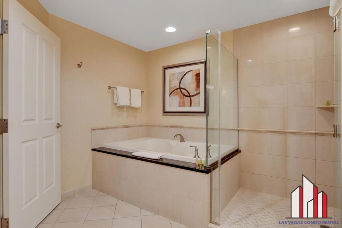 Mgm Signature-11-704 Jacuzzi Studio Las Vegas Bagian luar foto